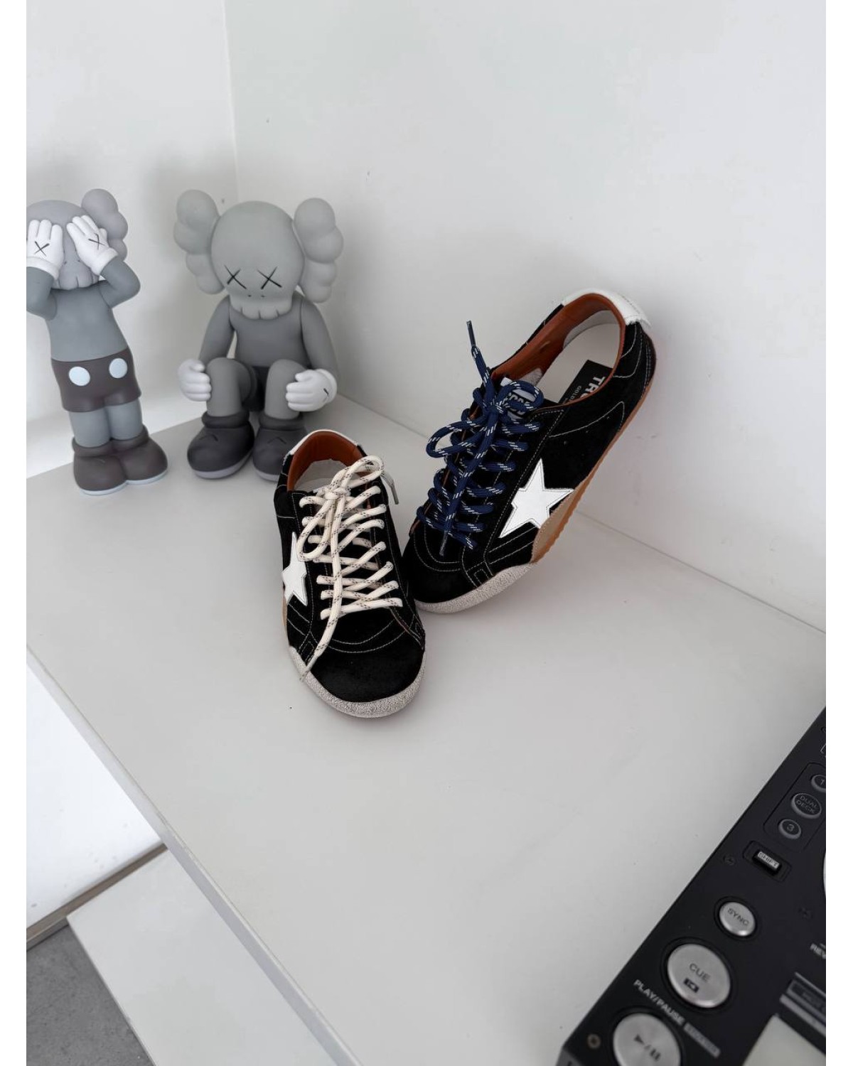 Golden Goose True Star Black White Golden Goose True Star Black White