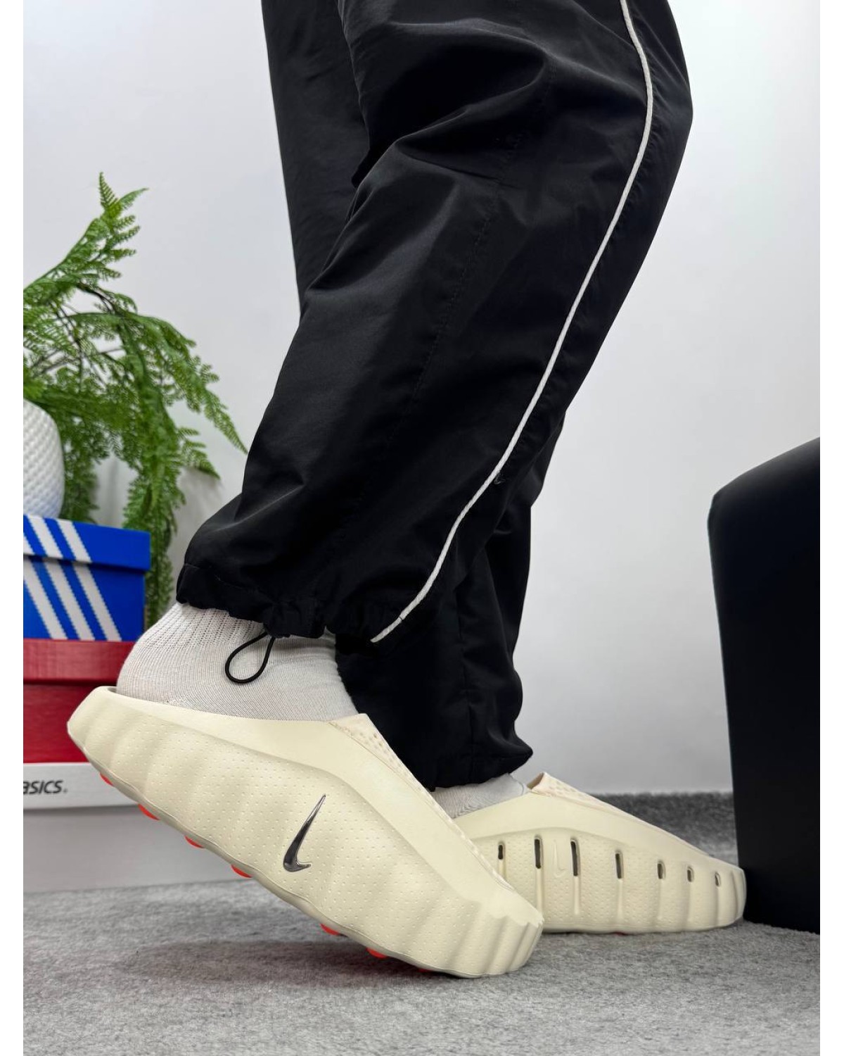 Nike Mind 001 Slide Beige