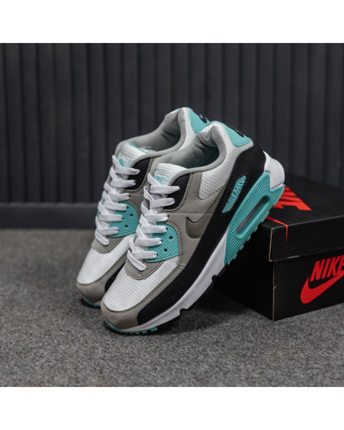 Nike Air Max 90