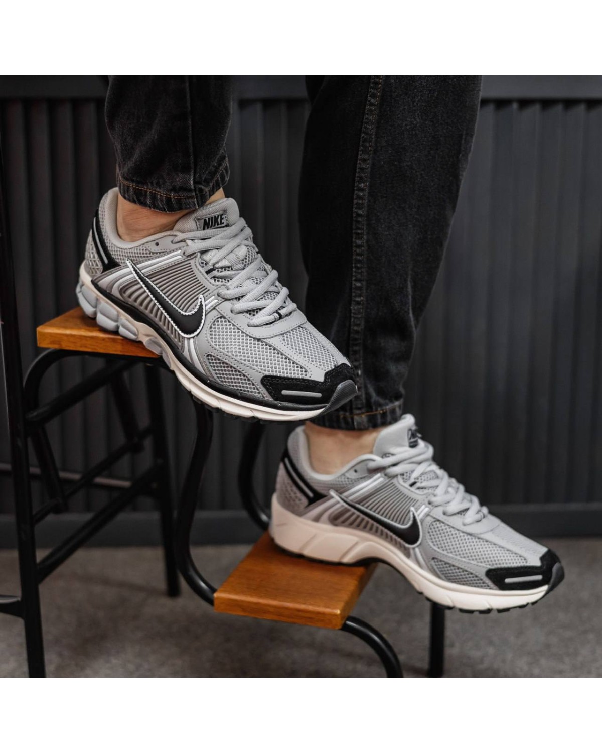 Nike Air Zoom Vomero 5 Nike Air Zoom Vomero 5