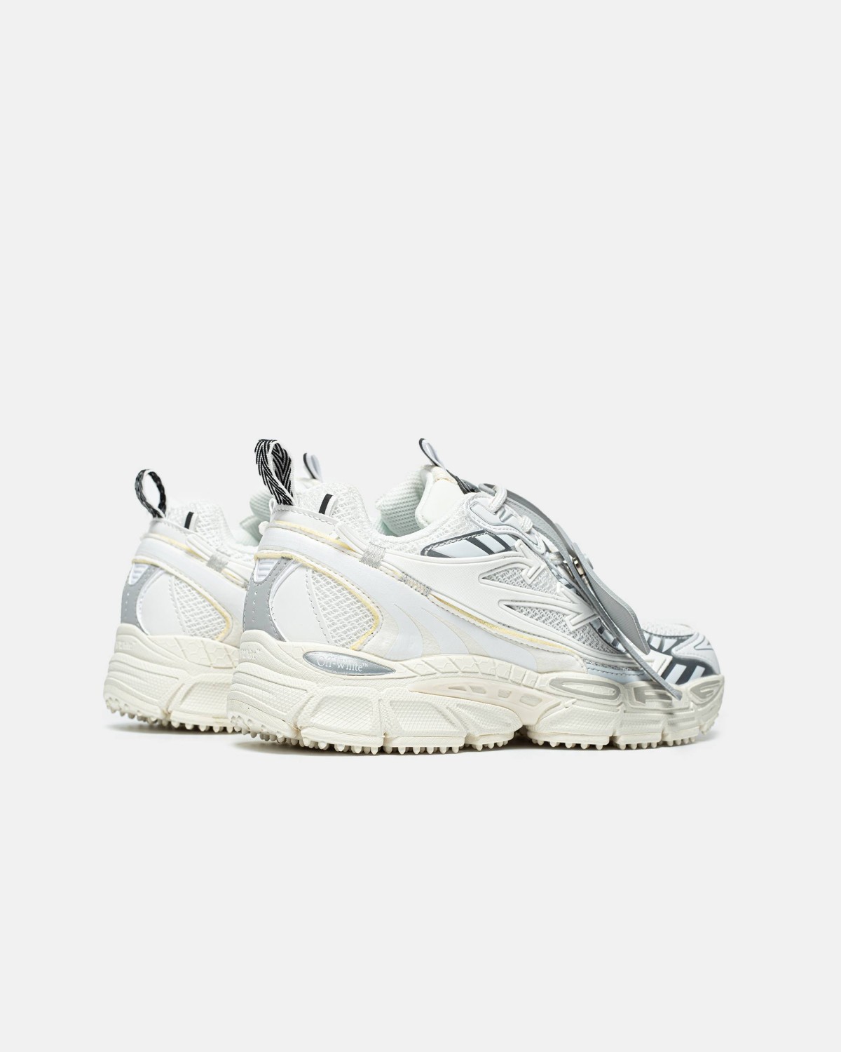Off-White ‘Be Right Back’