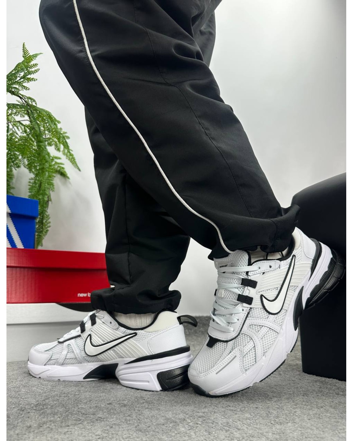 Nike V2K Runtekk White