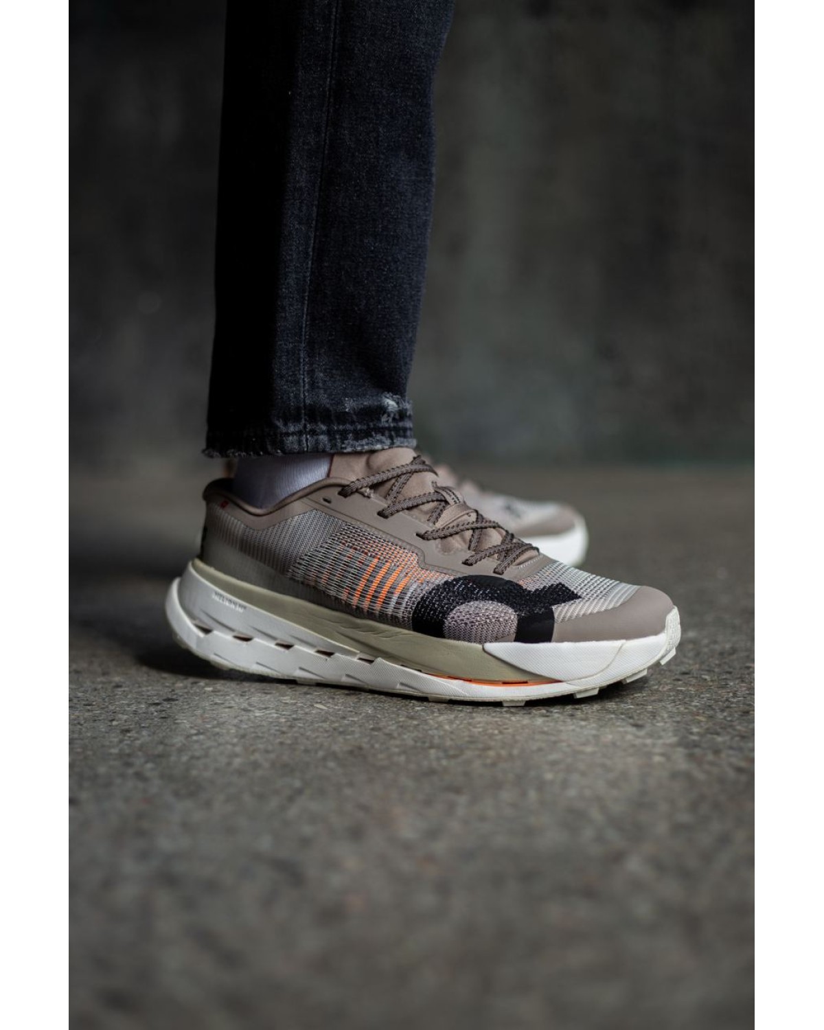 On Running Cloudultra Pro “Cinder Pearl”