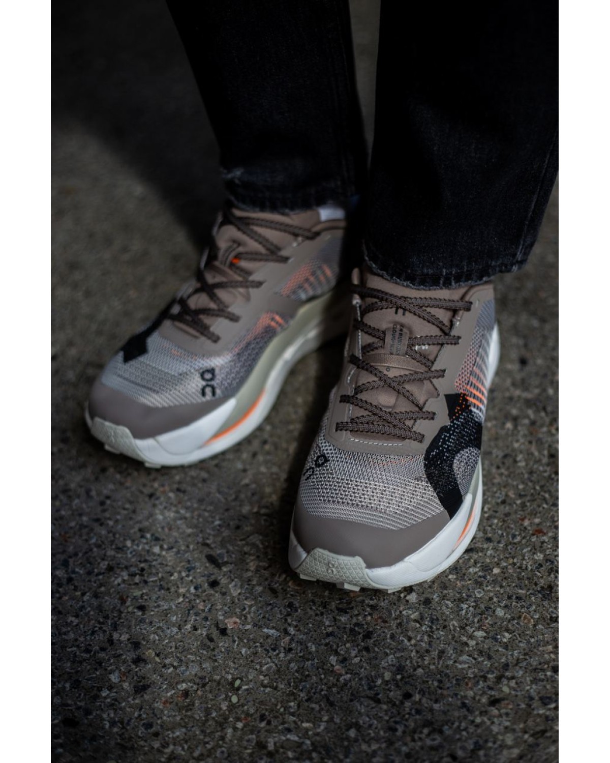 On Running Cloudultra Pro “Cinder Pearl”