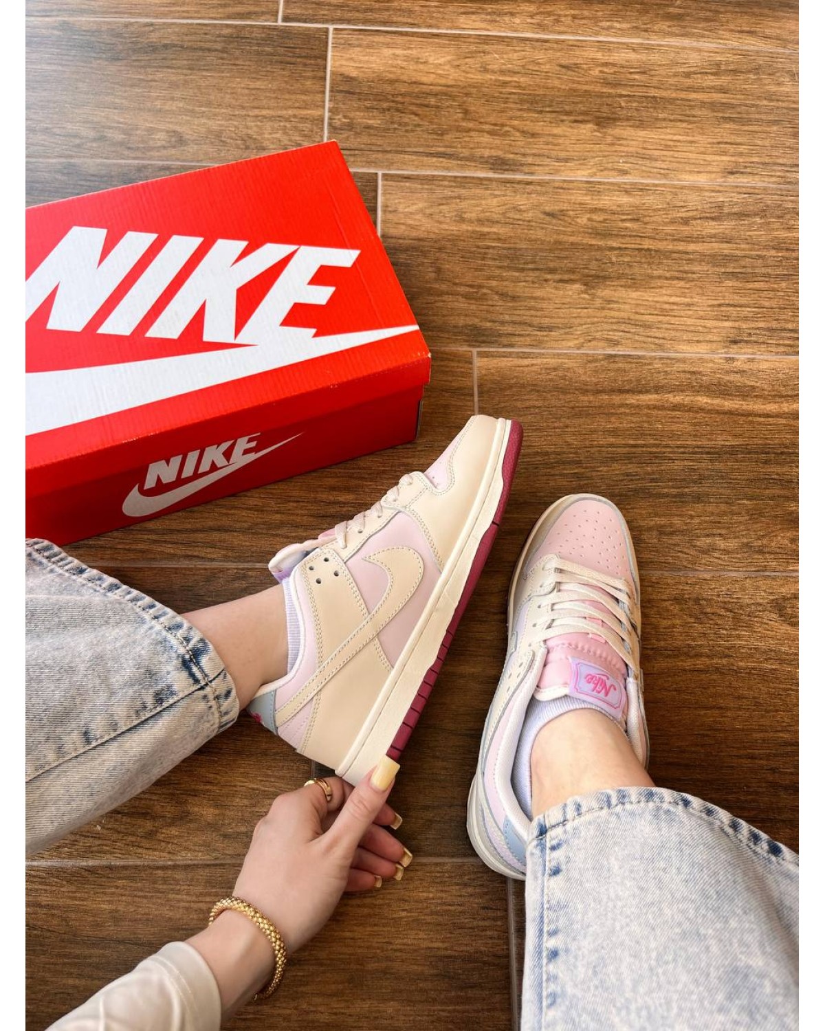 Nike SB Dunk Low