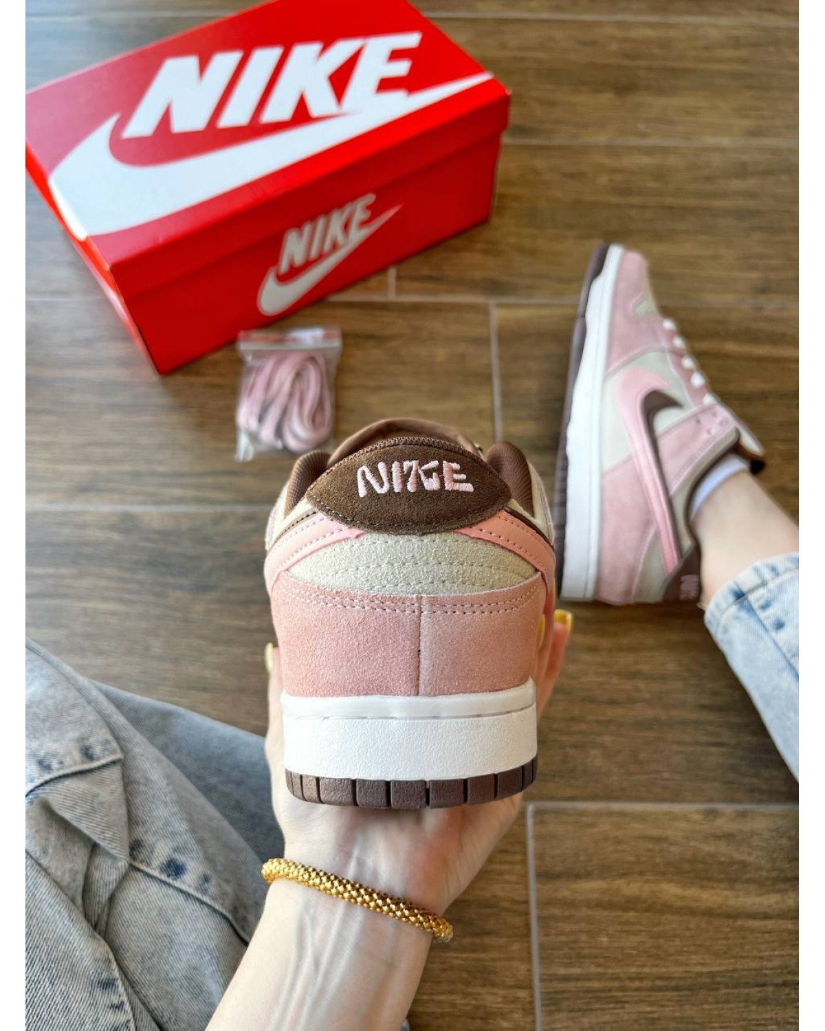Nike SB Dunk Low