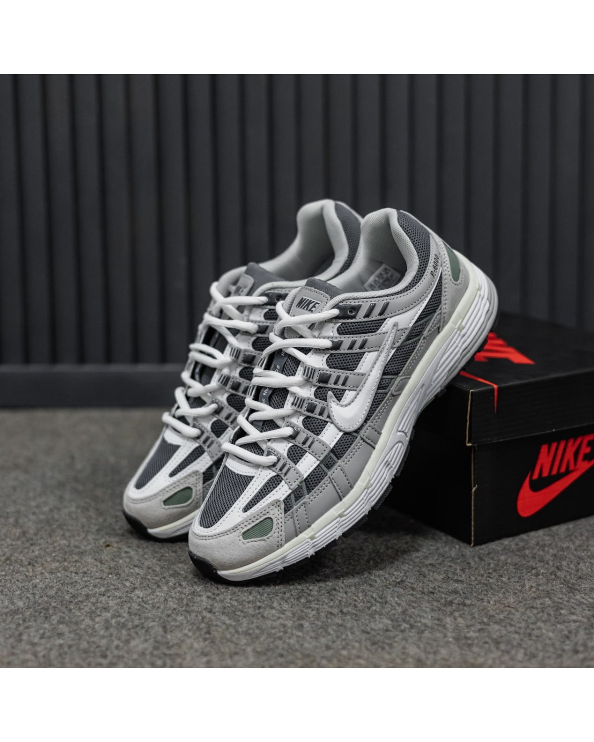Nike  P-6000