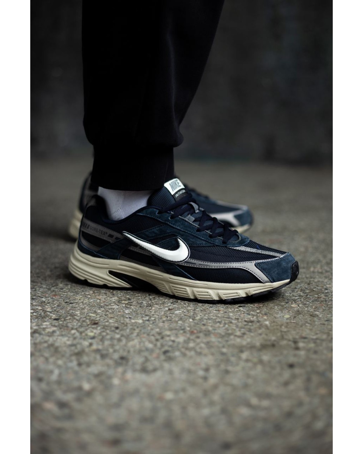 Nike Initiator Black/Dark Blue Gore-Tex