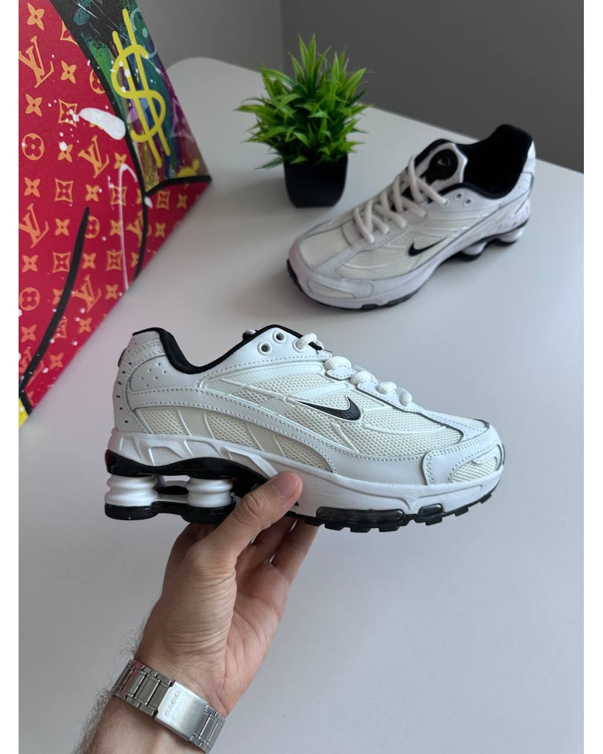 Nike Shox Ride 2 Supreme White Black Nike Shox Ride 2 Supreme White Black
