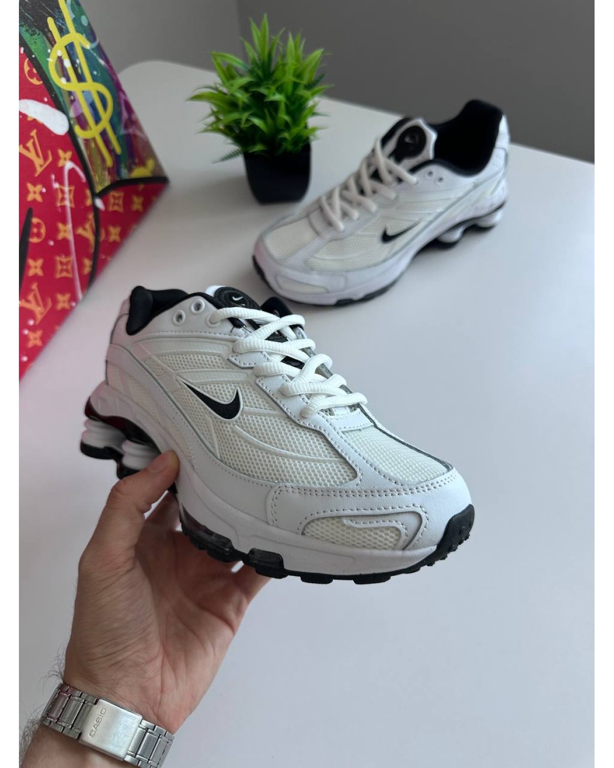 Nike Shox Ride 2 Supreme White Black Nike Shox Ride 2 Supreme White Black