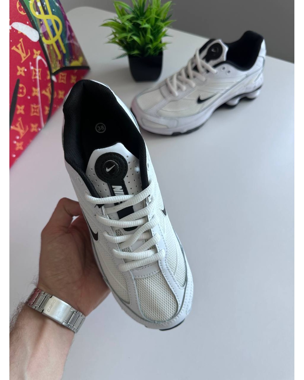 Nike Shox Ride 2 Supreme White Black Nike Shox Ride 2 Supreme White Black