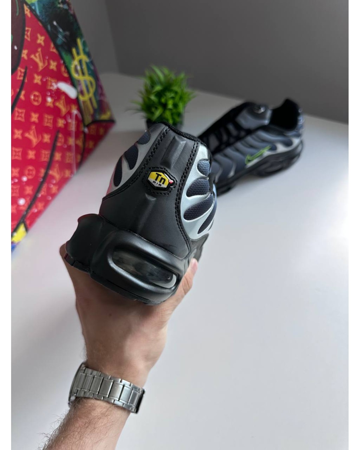 Nike Air Max TN Dark Grey Silver Green