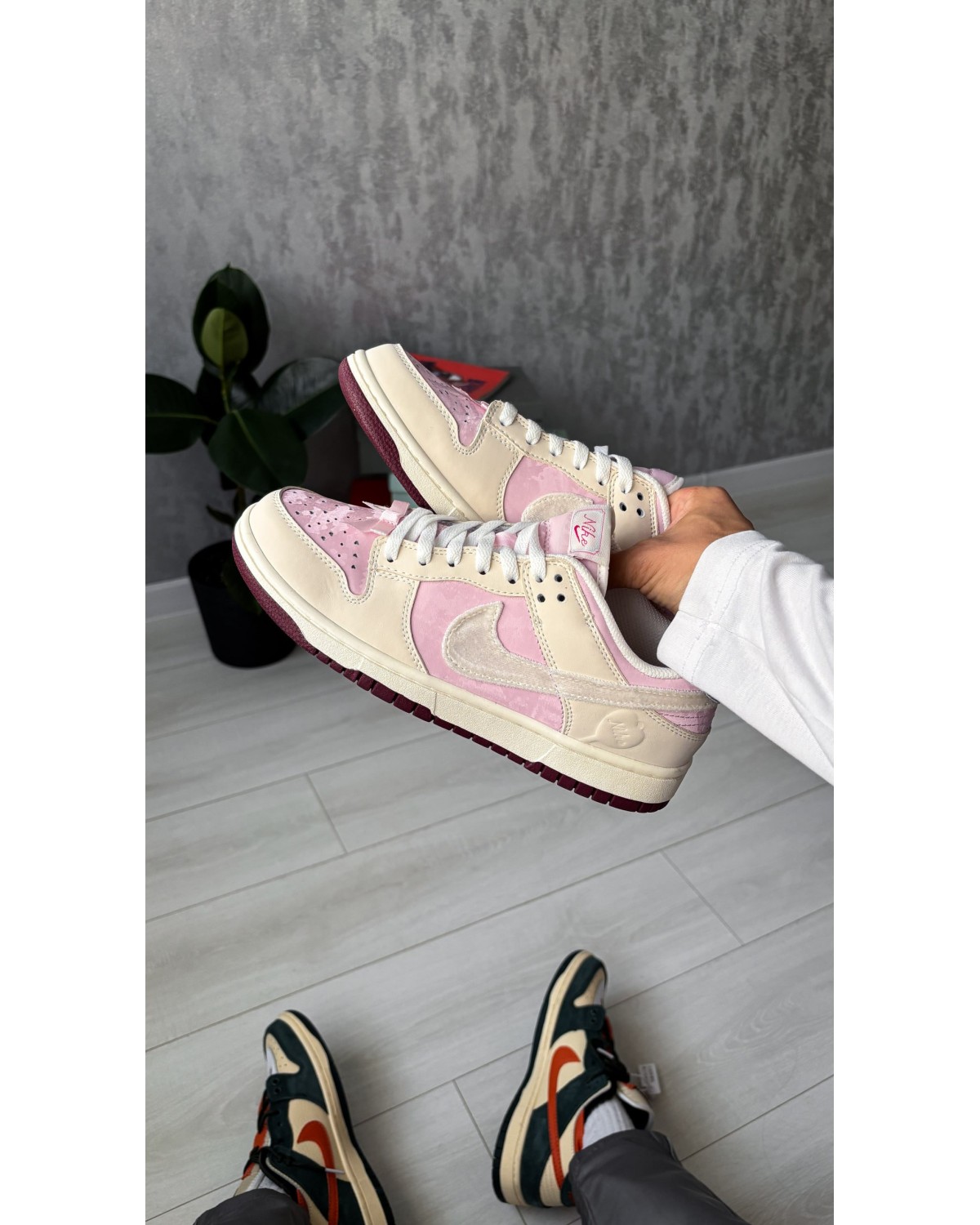 Nike Dunk Low «Valentine's Day»