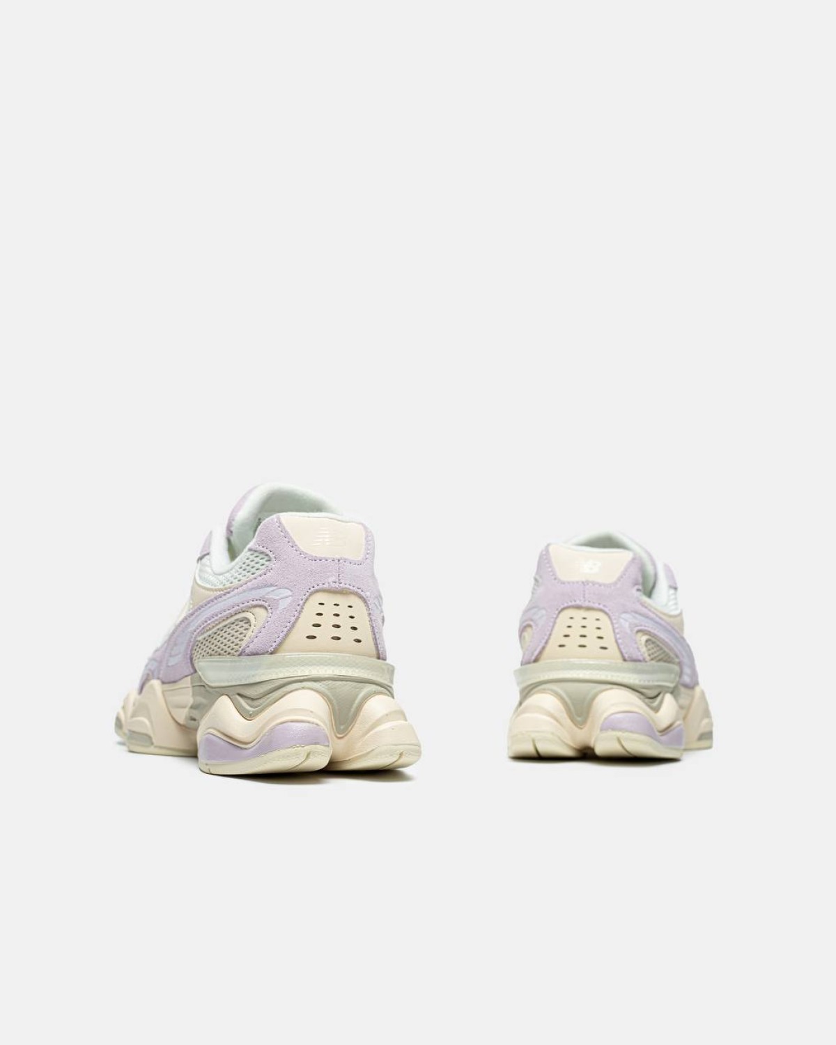 New Balance 9060 ‘New Pink Lavender’