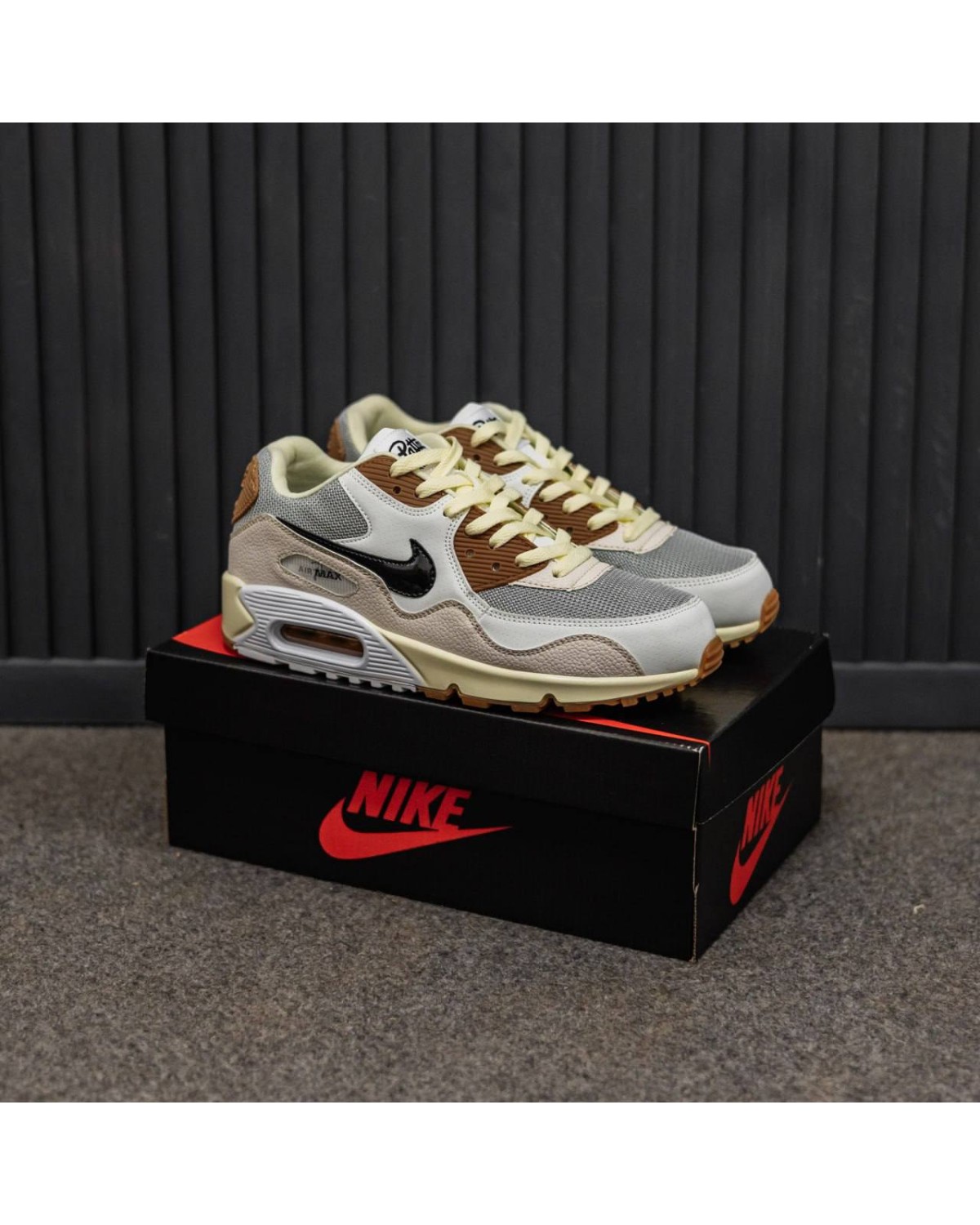 Nike Air Max 90 x Patta Nike Air Max 90 x Patta