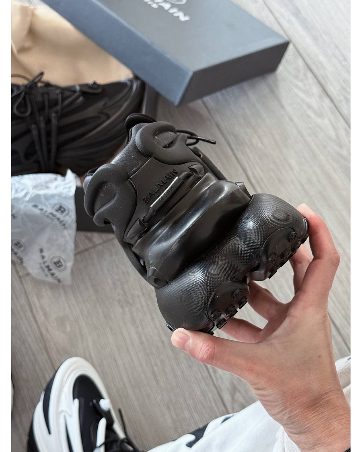 Balmain Unicorn Low-Top Black