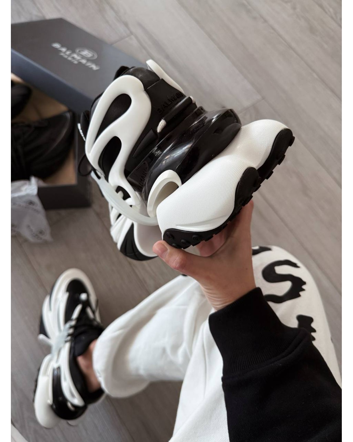Balmain Unicorn Low-Top Black white