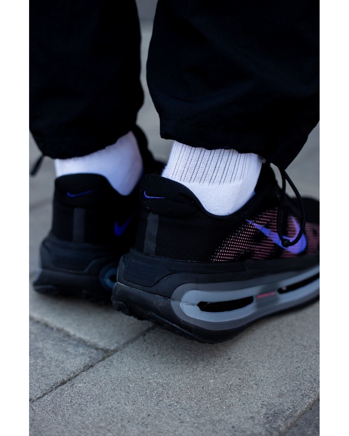 Nike Vomero  Black/Purple