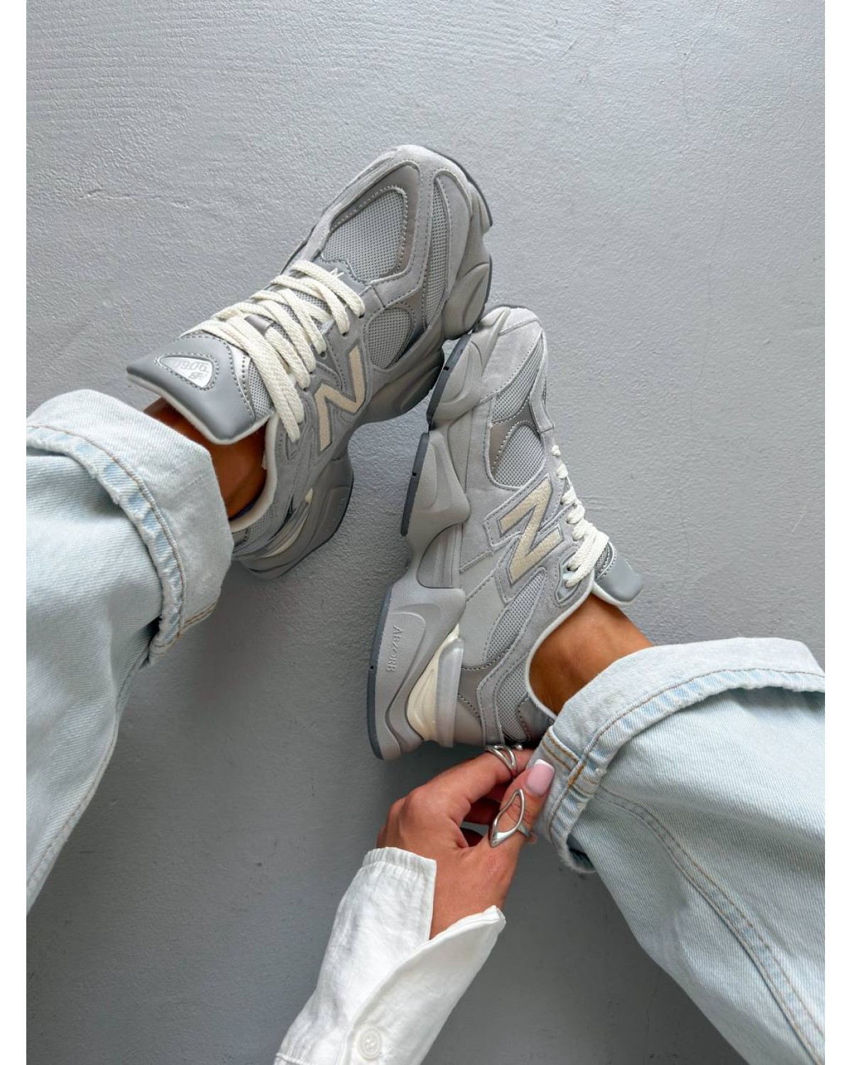 New Balance 9060 Grey/Silver New Balance 9060 Grey/Silver