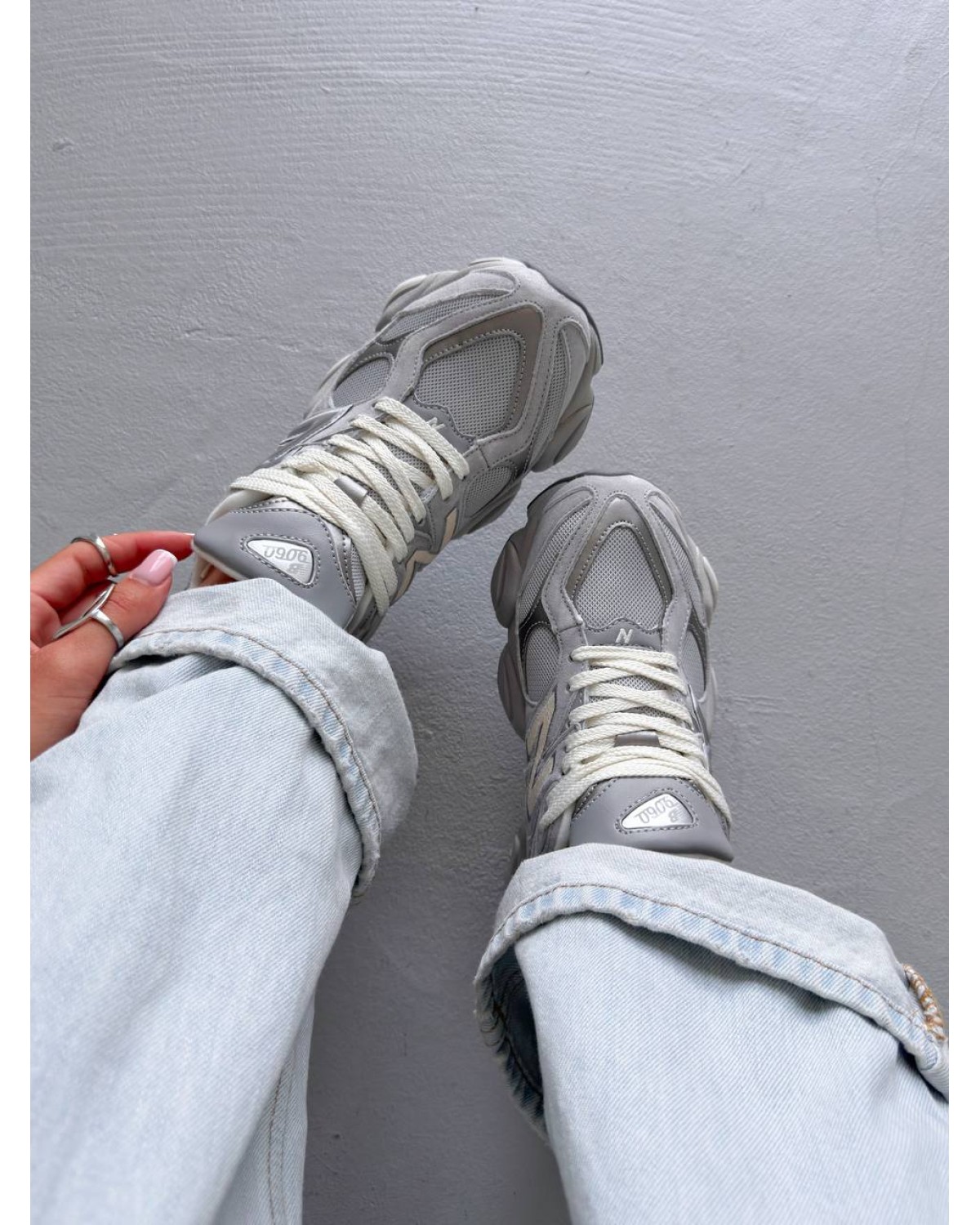 New Balance 9060 Grey/Silver New Balance 9060 Grey/Silver