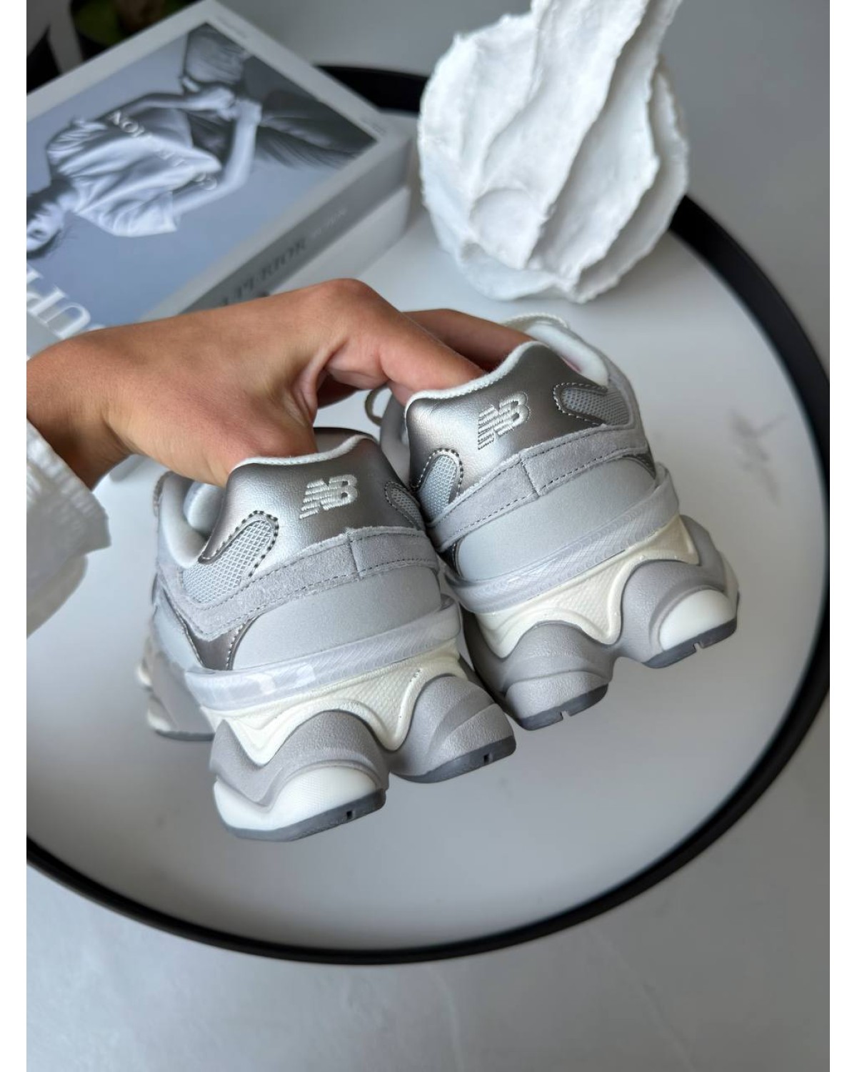 New Balance 9060 Grey/Silver New Balance 9060 Grey/Silver