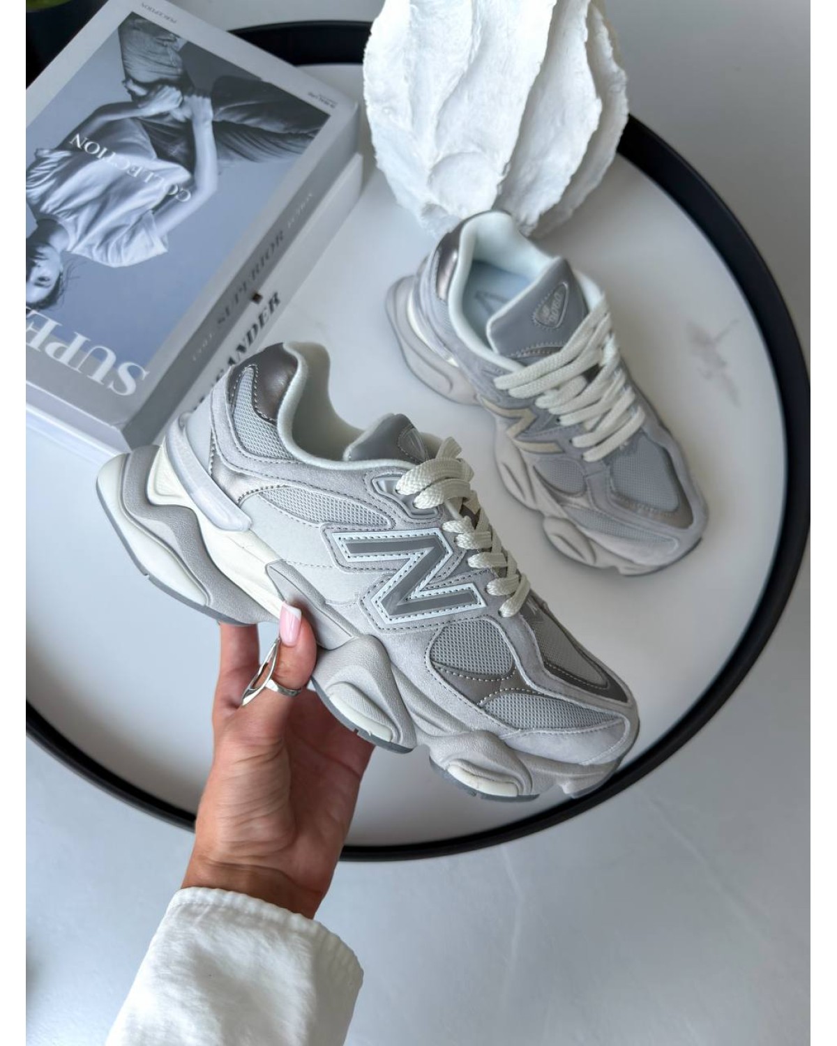 New Balance 9060 Grey/Silver