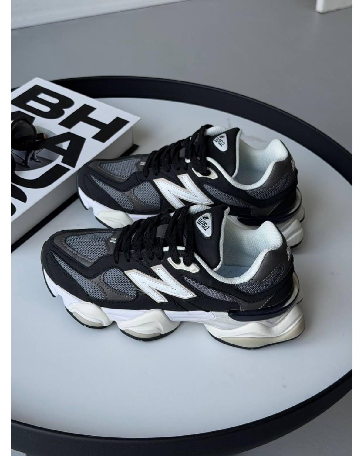 New Balance 9060 Black/White
