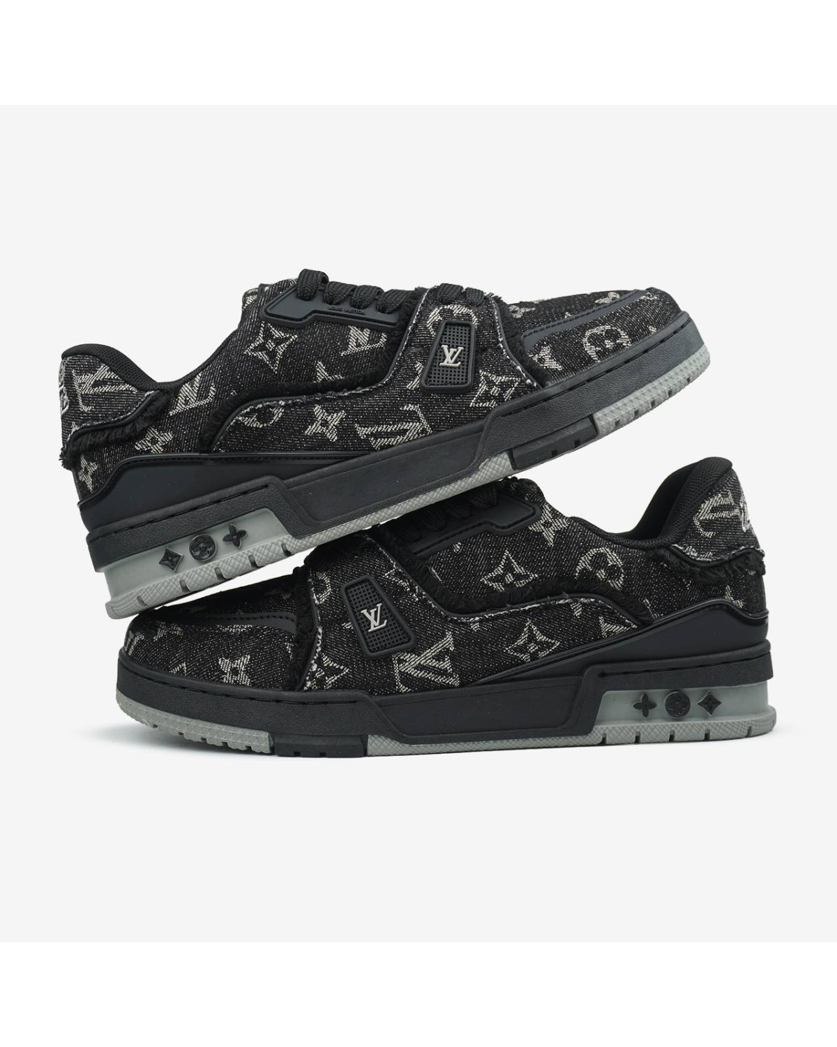 Louis Vuitton Trainer Black Grey Logo