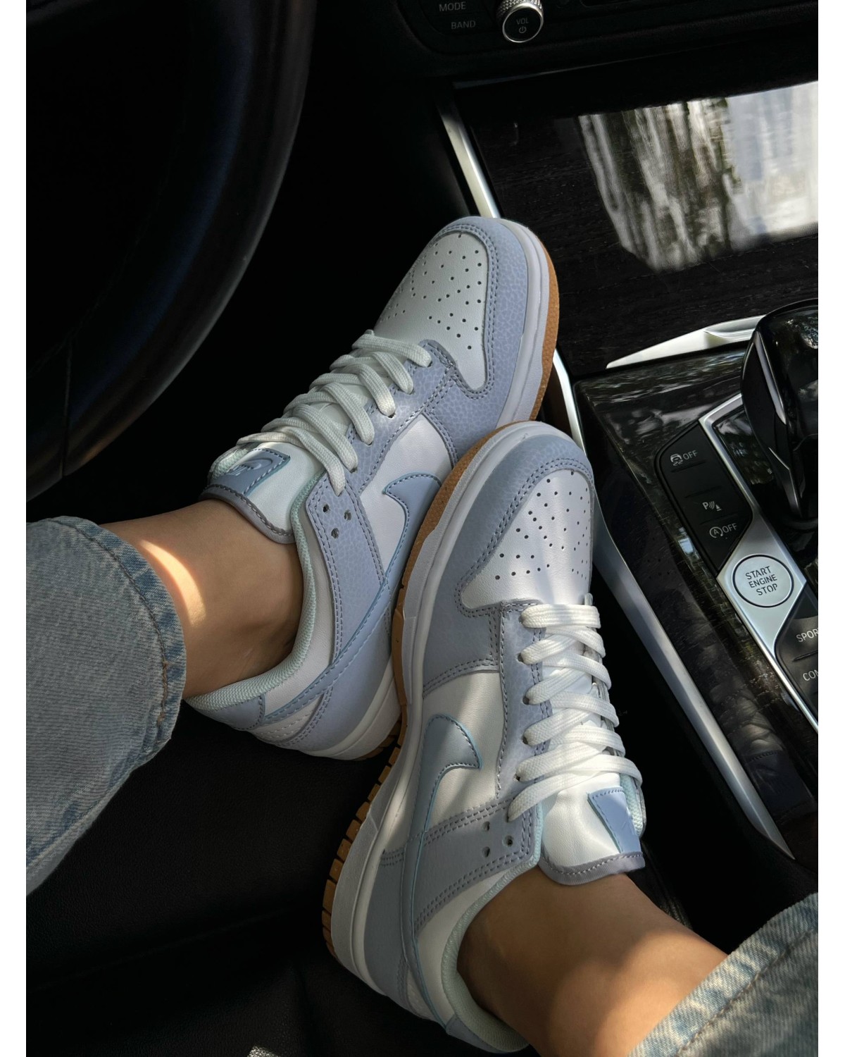 Nike SB Dunk Low Nike SB Dunk Low
