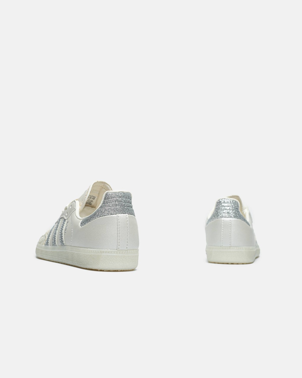 Adidas Samba ʼValentine’s Day Chalk White, Metallic Silver Adidas Samba ʼValentine’s Day Chalk White, Metallic Silver