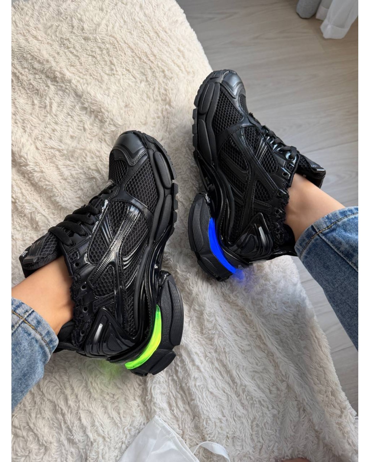 Balenciaga Runner Black LED