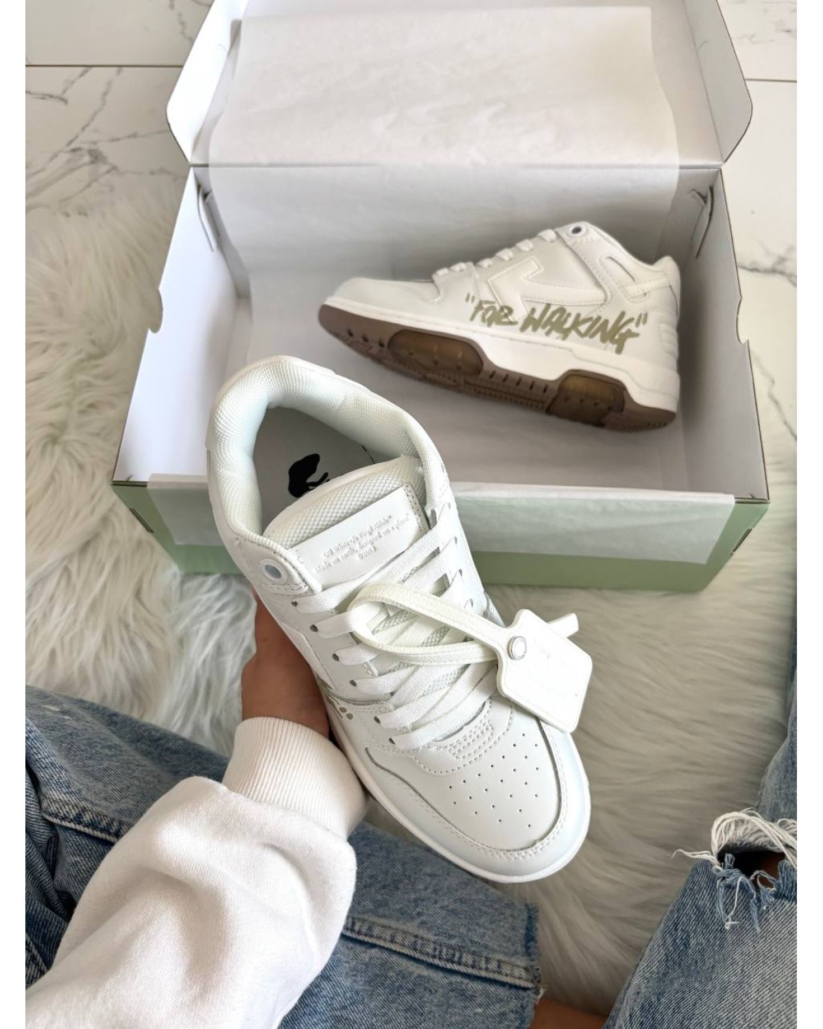 Off-White Out of Office For Walking White