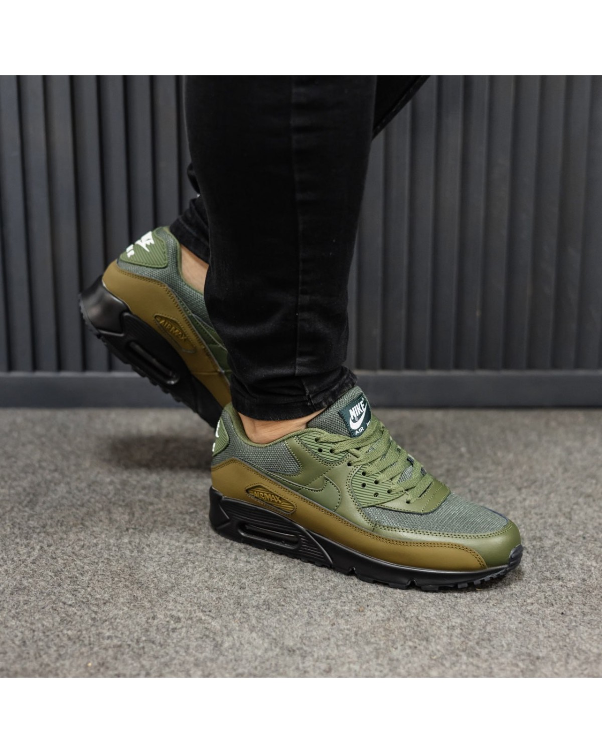 Nike Air Max 90
