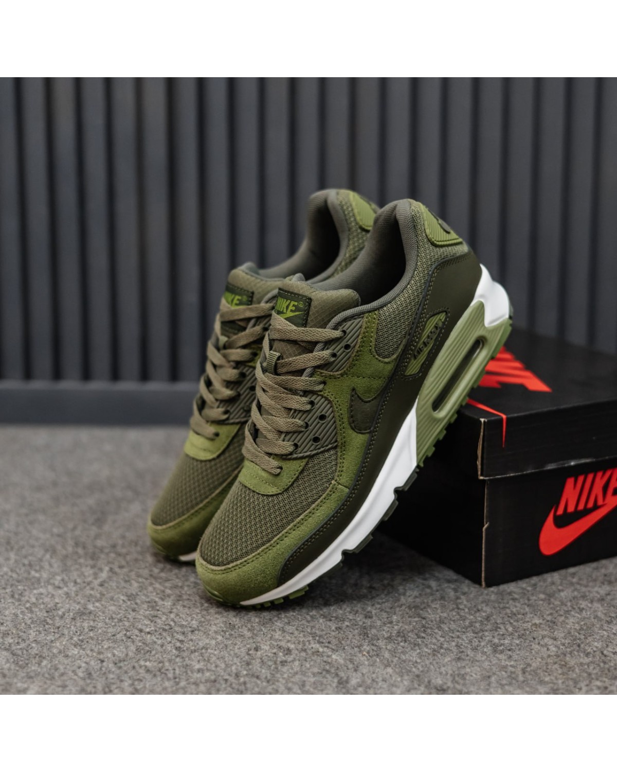 Nike Air Max 90