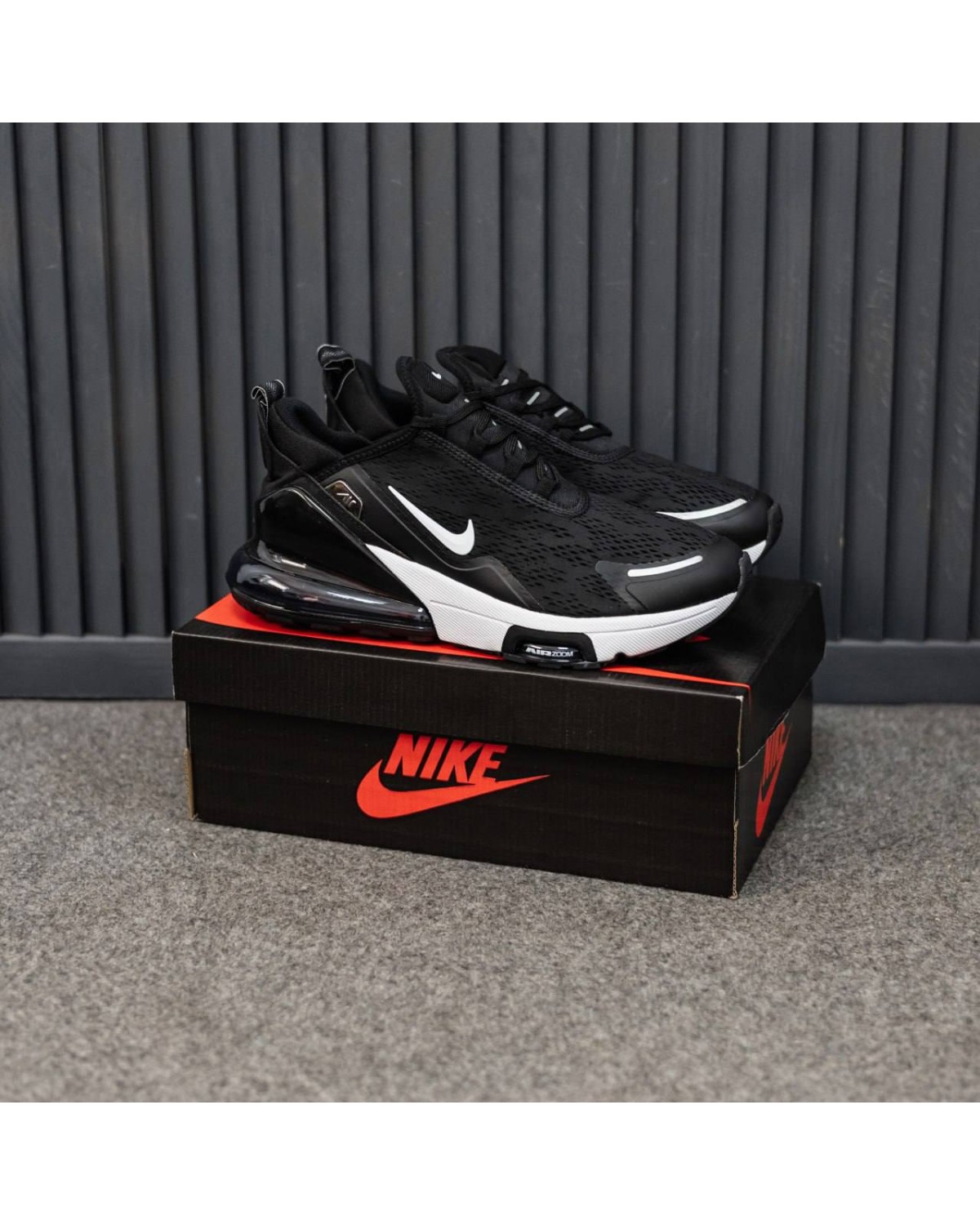 Nike Air Max 270