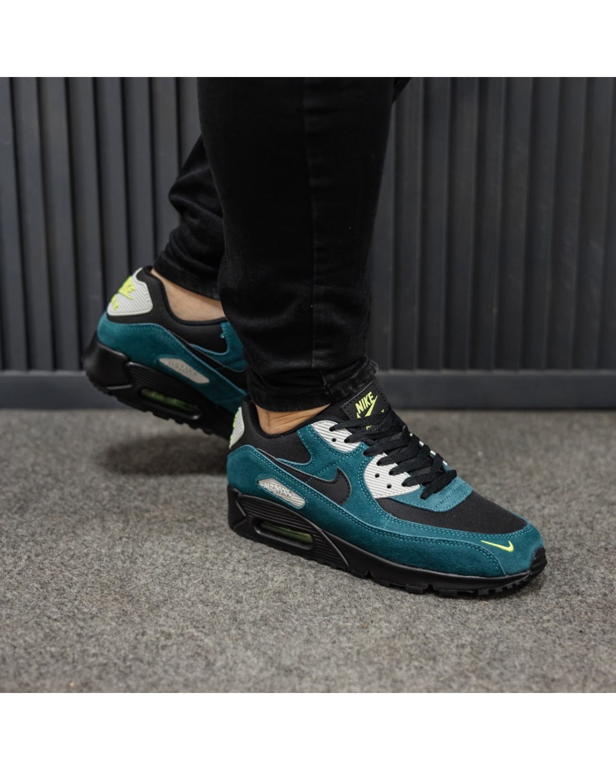 Nike Air Max 90