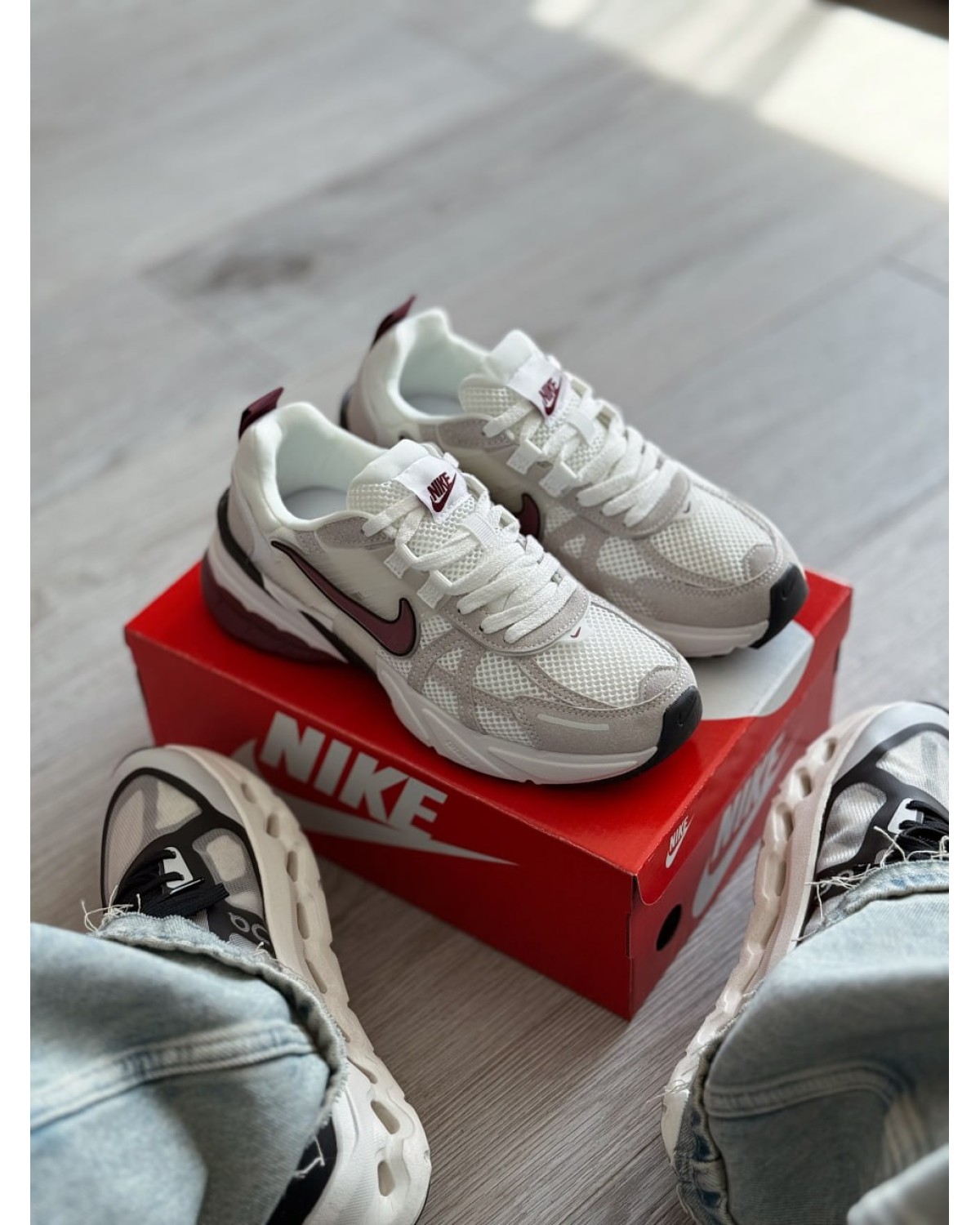 Nike V2K Run White Burgundy