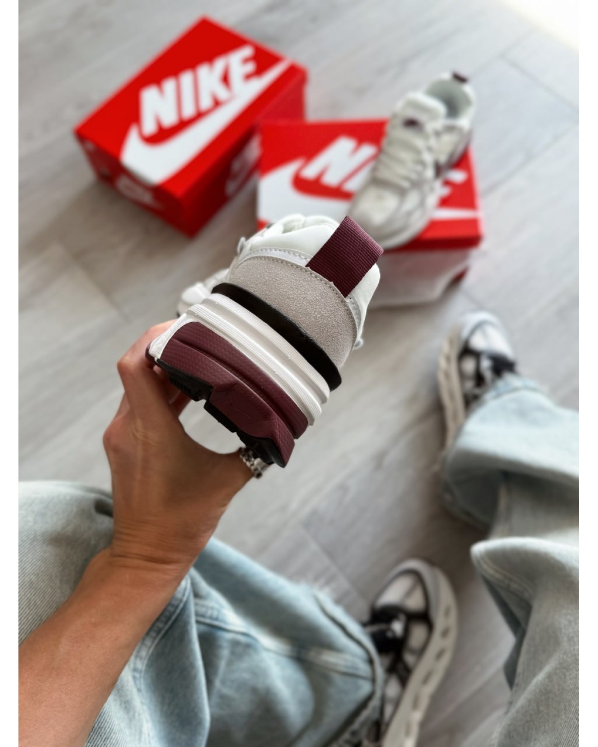 Nike V2K Run White Burgundy