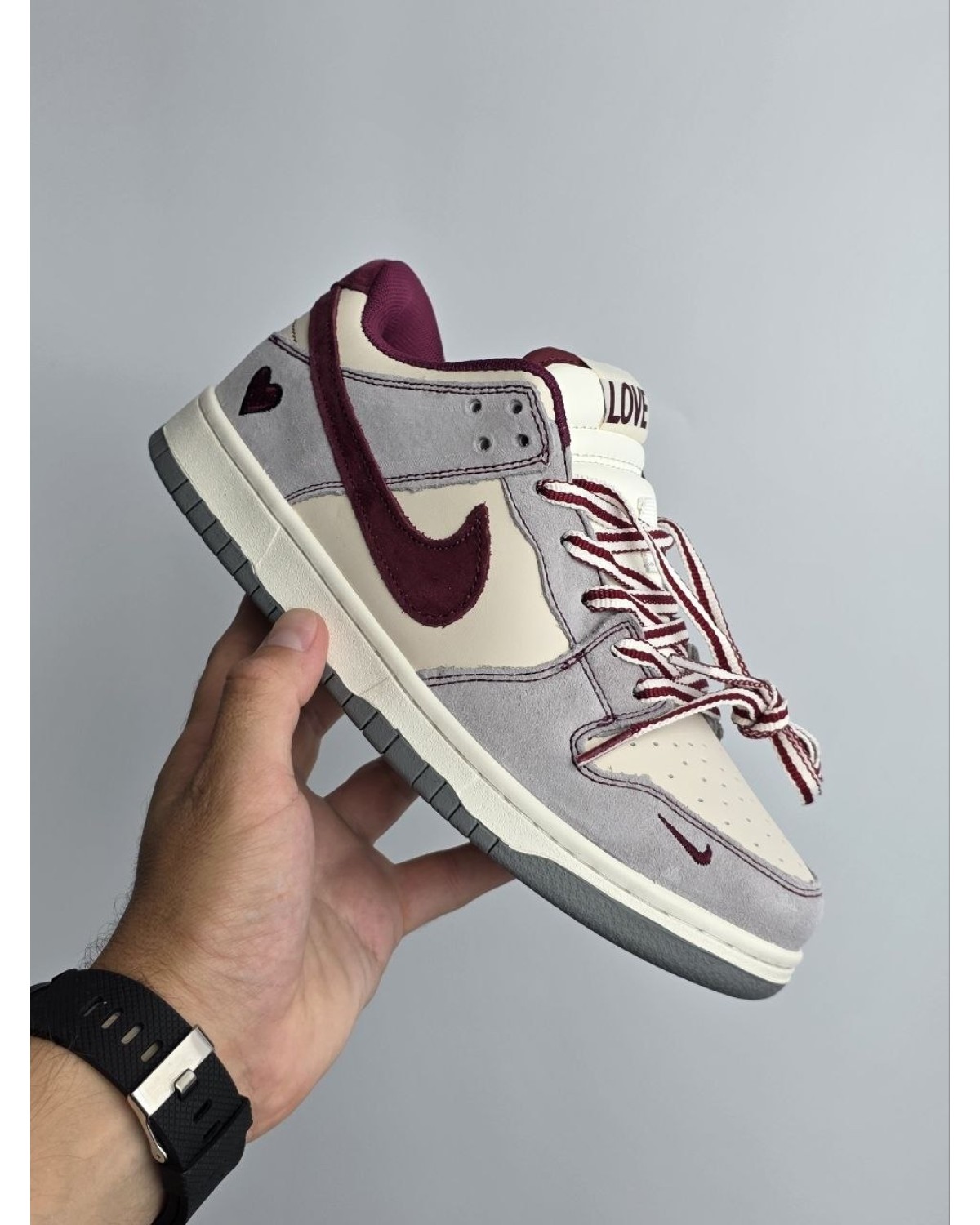 Nike SB Dunk  Grey Cream Burgundy