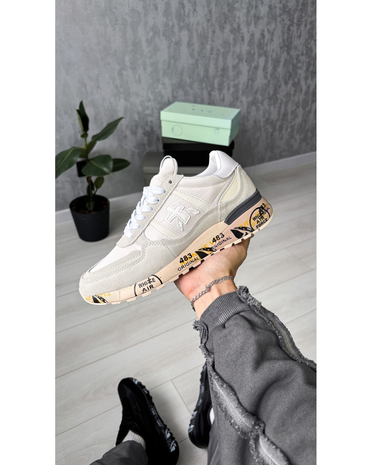 Premiata Landeck Light Beige