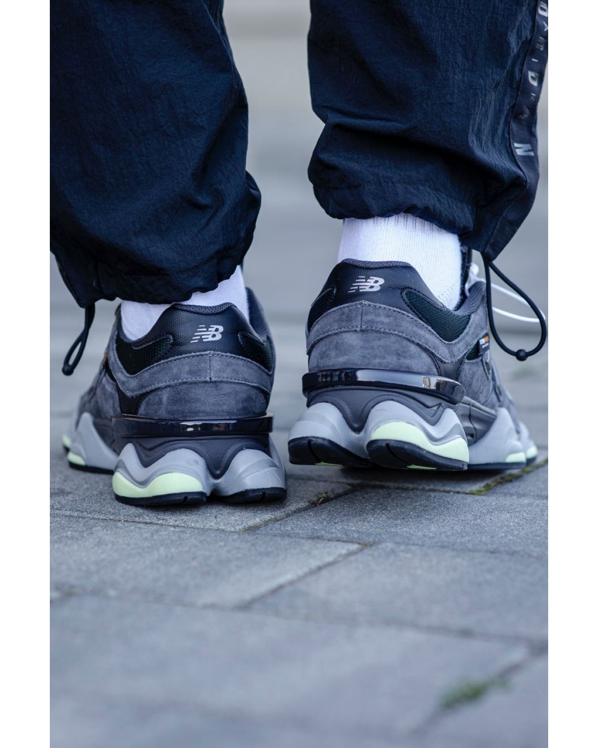 New Balance 9060 Dark Grey Cordura