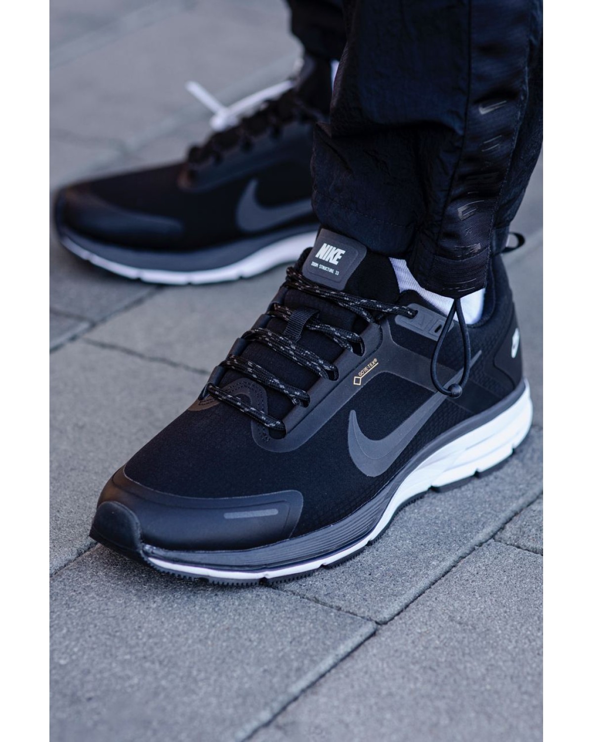 Nike Zoom Structure 23 Gore-Tex Black/White