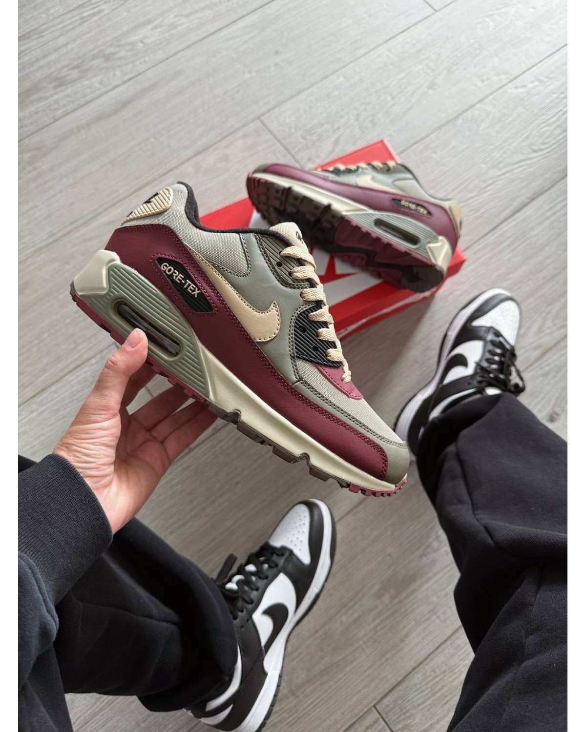 Nike Air Max 90  Medium Olive