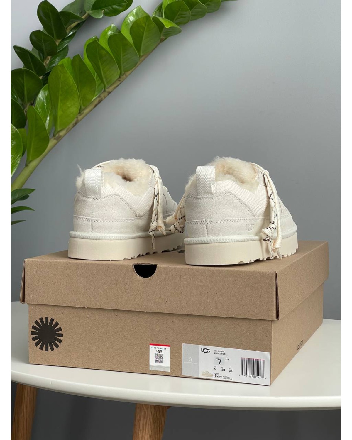 UGG Lo Lowmel Sneaker Jasmine