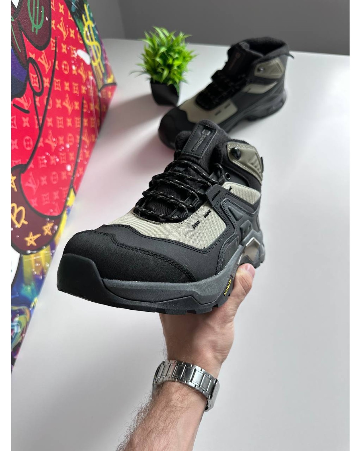 Salomon Quest Element Gore-Tex Black Khaki