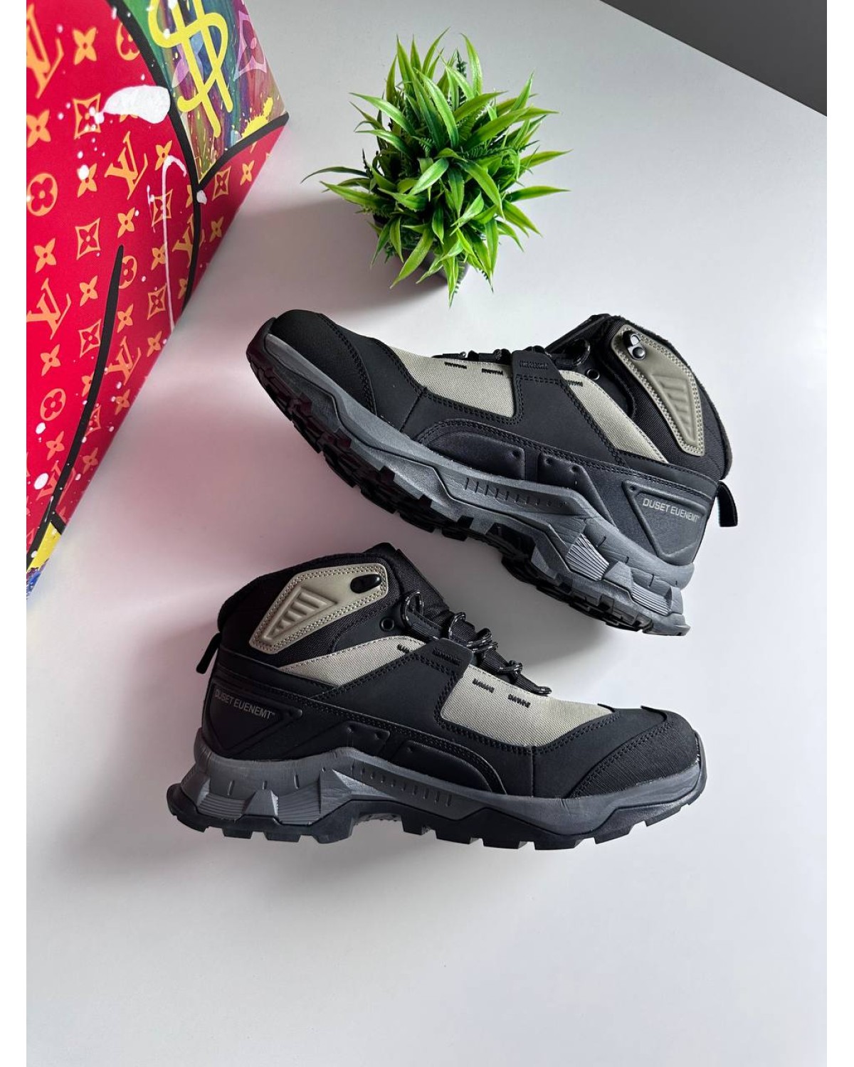 Salomon Quest Element Gore-Tex Black Khaki