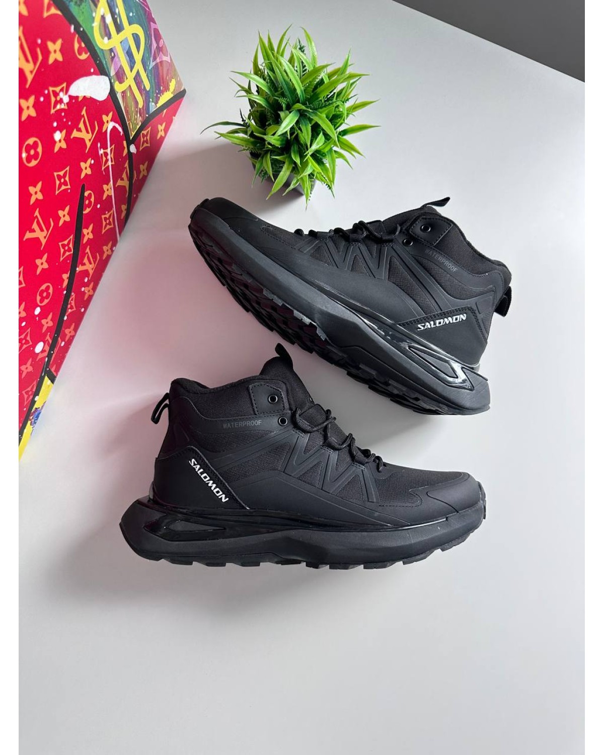 Salomon Outpulse Mid Waterproof Gore-Tex Black White