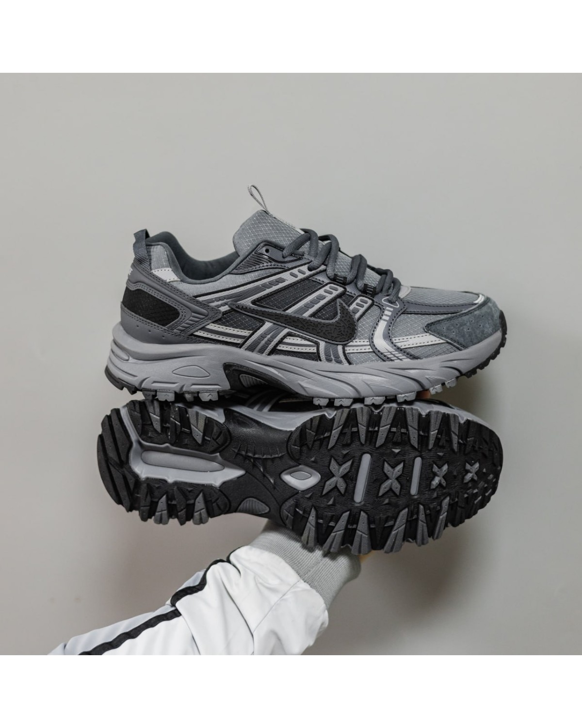 Nike V2K Runntek Grey Nike V2K Runntek Grey