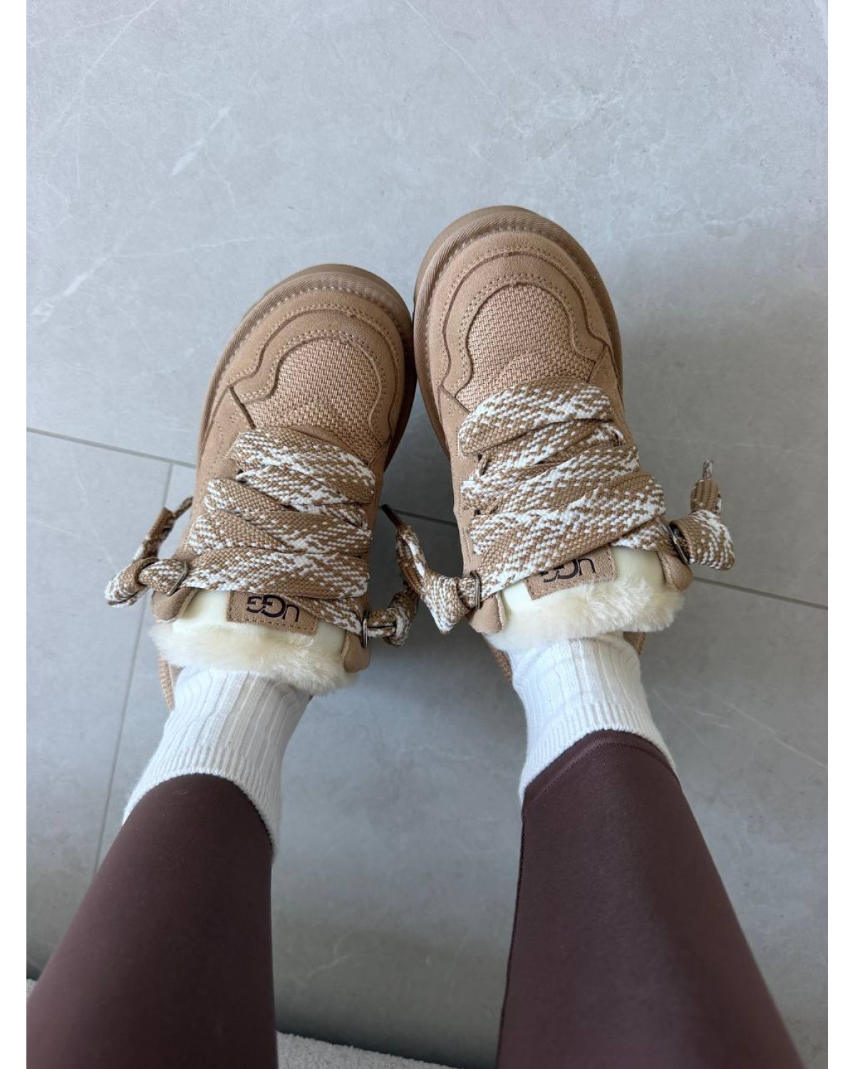 UGG Lowmel Sneakers Sand
