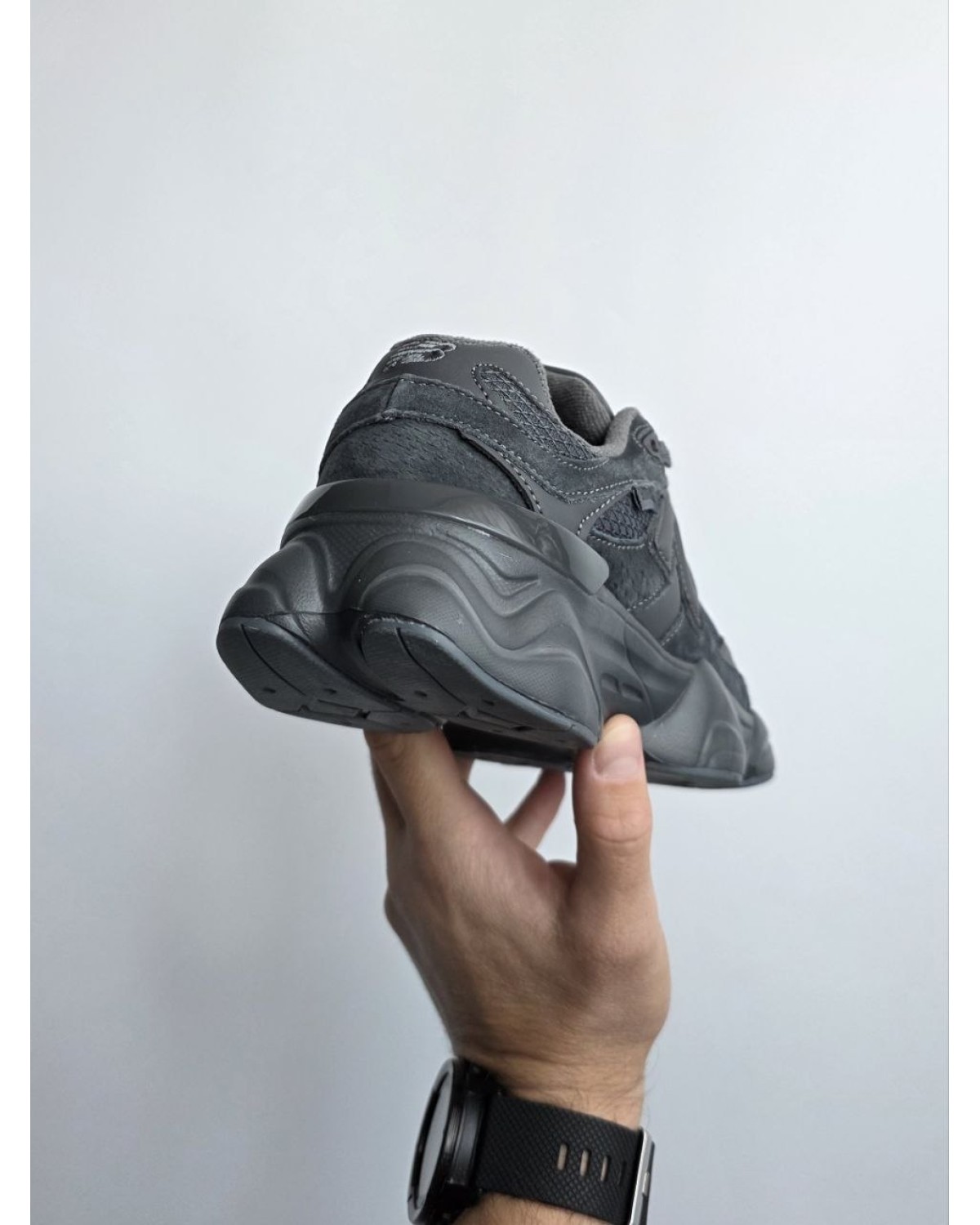 New Balance 9060 Gore-Tex Charcoal